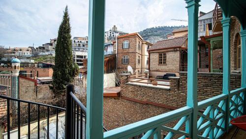 Superior Apartment In Abanotubani By Wehost