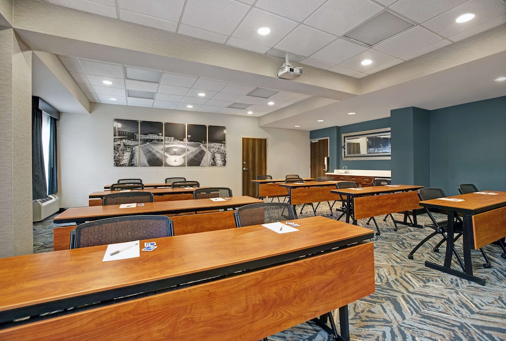 Hampton Inn Greenville I 385 Woodruff Rd. - photo 34