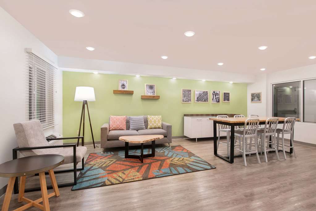 WoodSpring Suites Savannah Pooler - photo 6