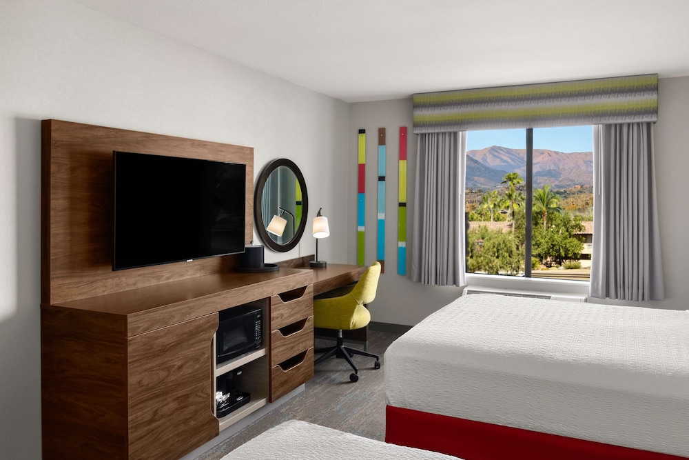 Hampton Inn by Hilton Carefree - photo 35
