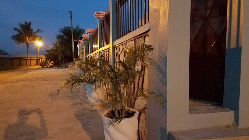 Bright Hotel & Suites in Koforidua, Ghana