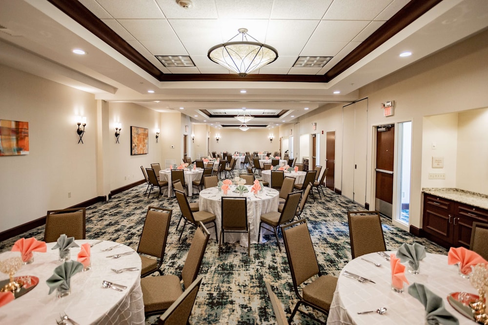 Hilton Garden Inn Winchester - photo 49