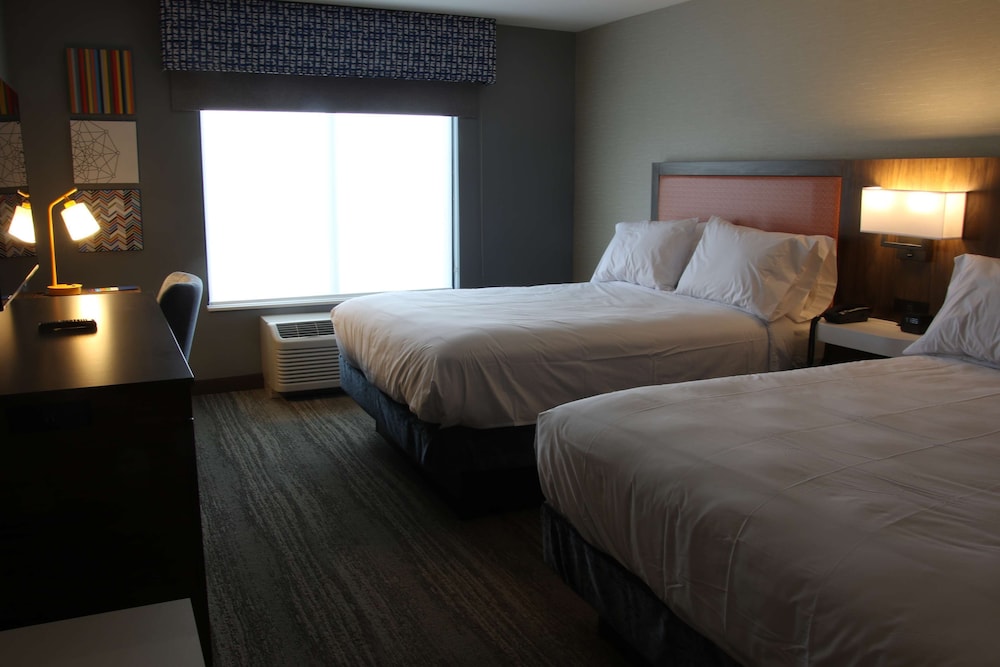 Hampton Inn & Suites Olean - photo 14