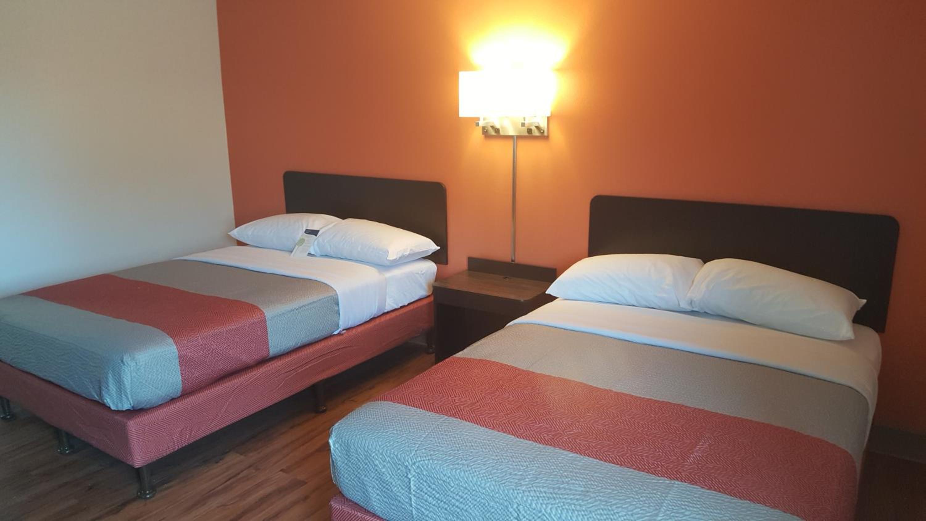 Motel 6 Maryland Heights MO - photo 10