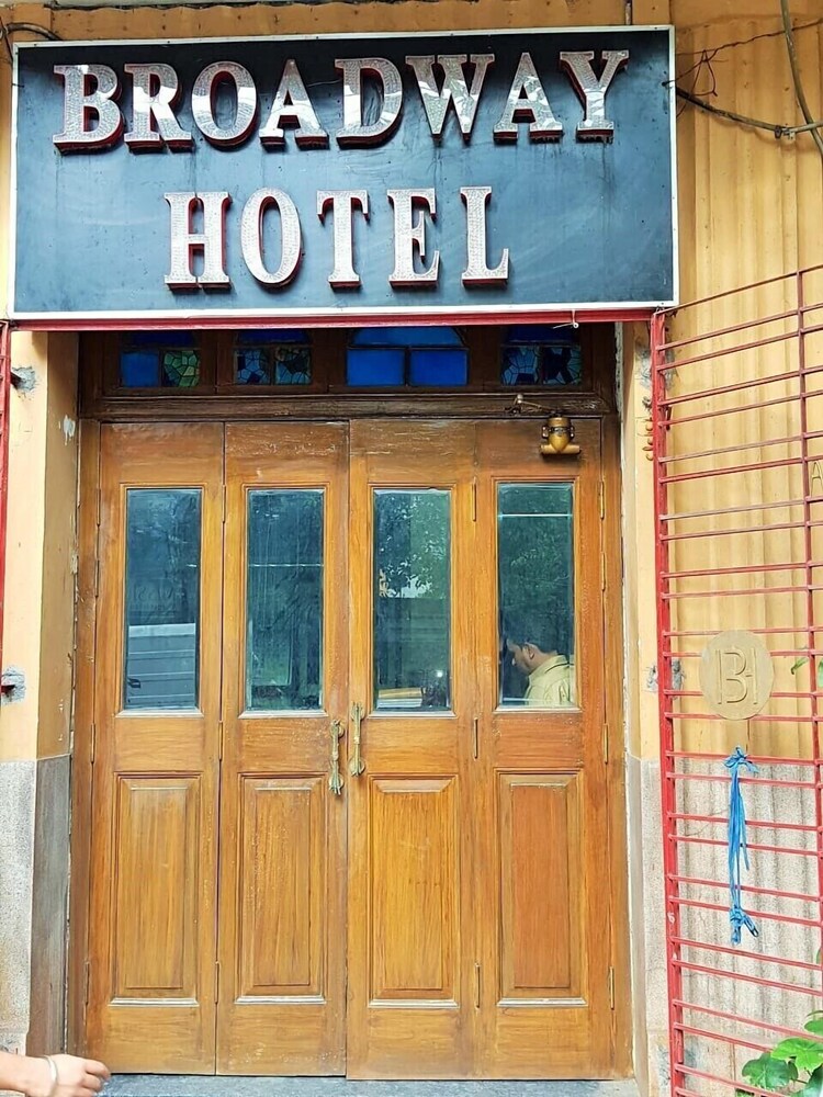 Broadway Hotel in Kolkata, India