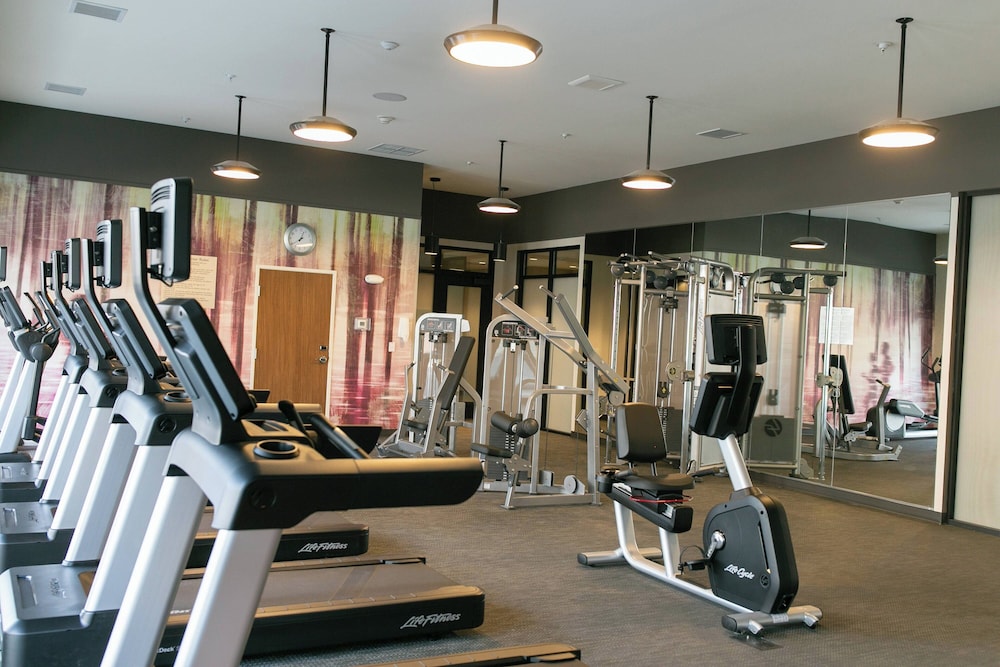 Courtyard by Marriott Elkhart - photo 16