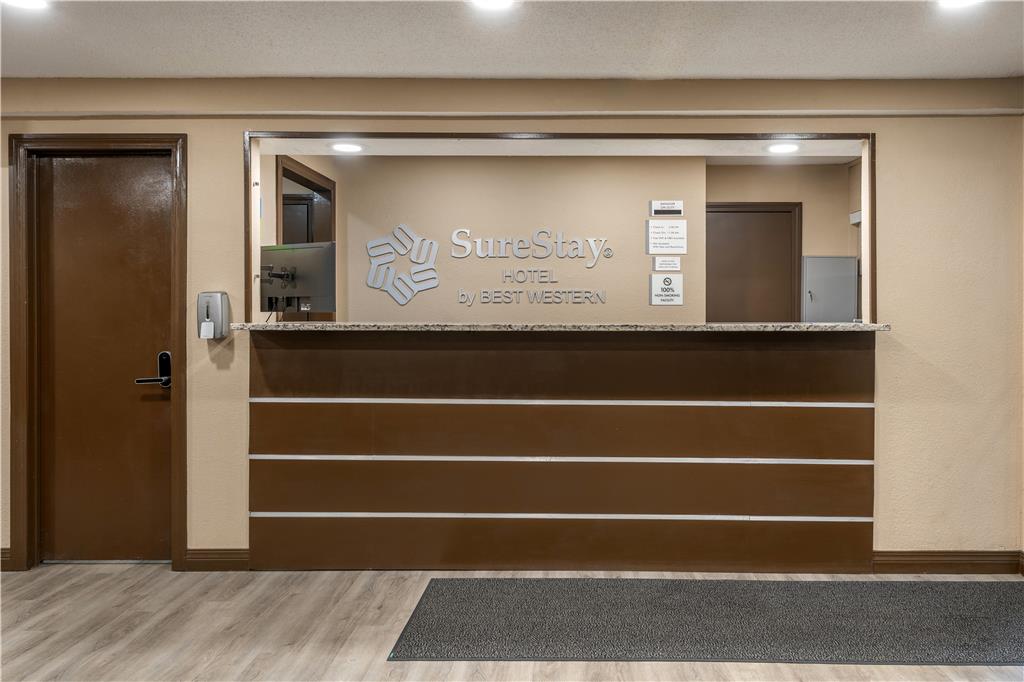 SureStay Hotel by Best Western Summersville - photo 3