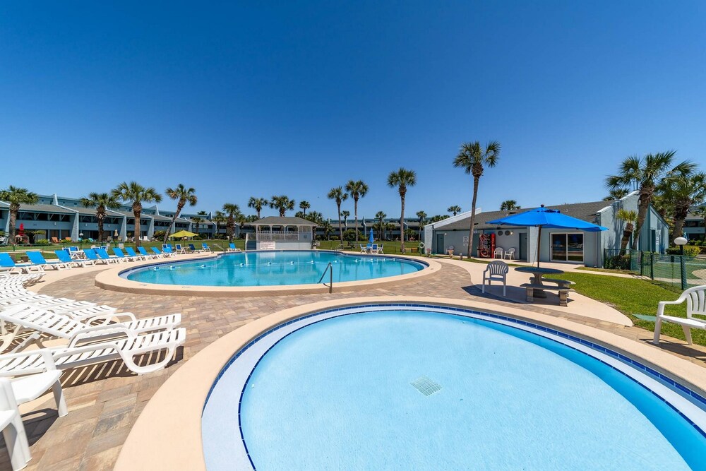 Sunnyside Beach Resort By Blueswell - photo 19