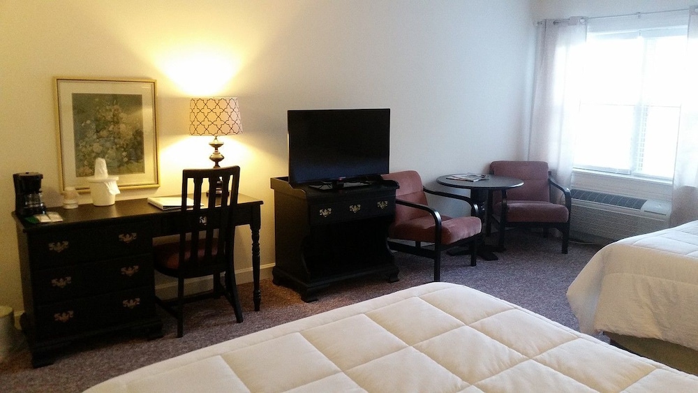 The Country Inn of Berkeley Springs - photo 3