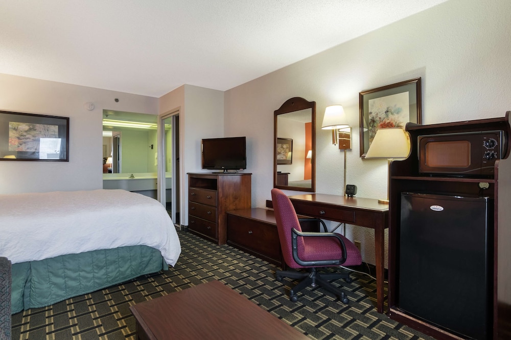 Clarion Pointe GA - photo 10