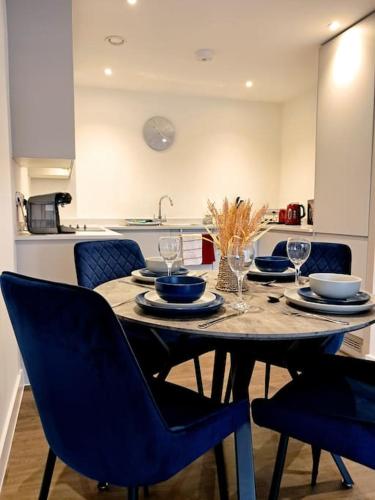 LS96 No Serviced Accommodation 4R — 4-Star Luxury Hotel in Manchester, United Kingdom