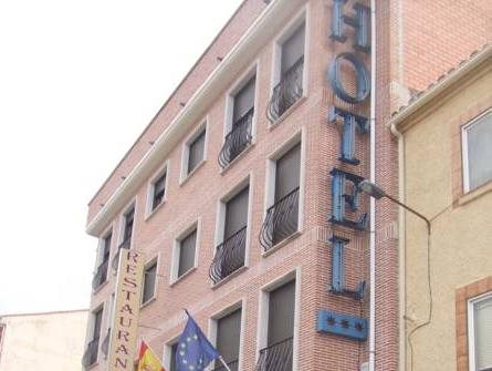 Hotel Vadorrey — hotel in Roa