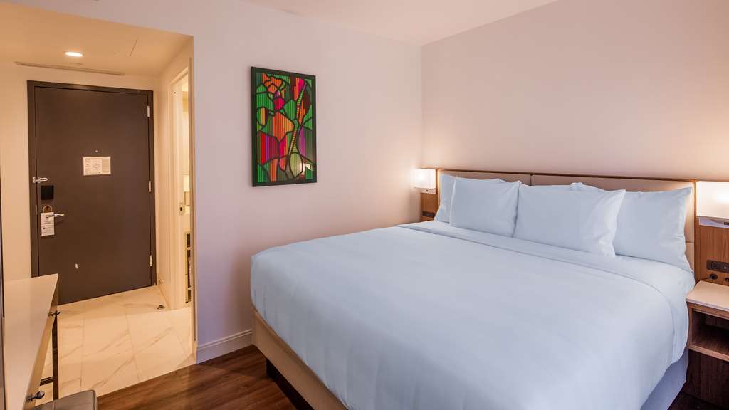 Best Western Premier Empire State Hotel - photo 14