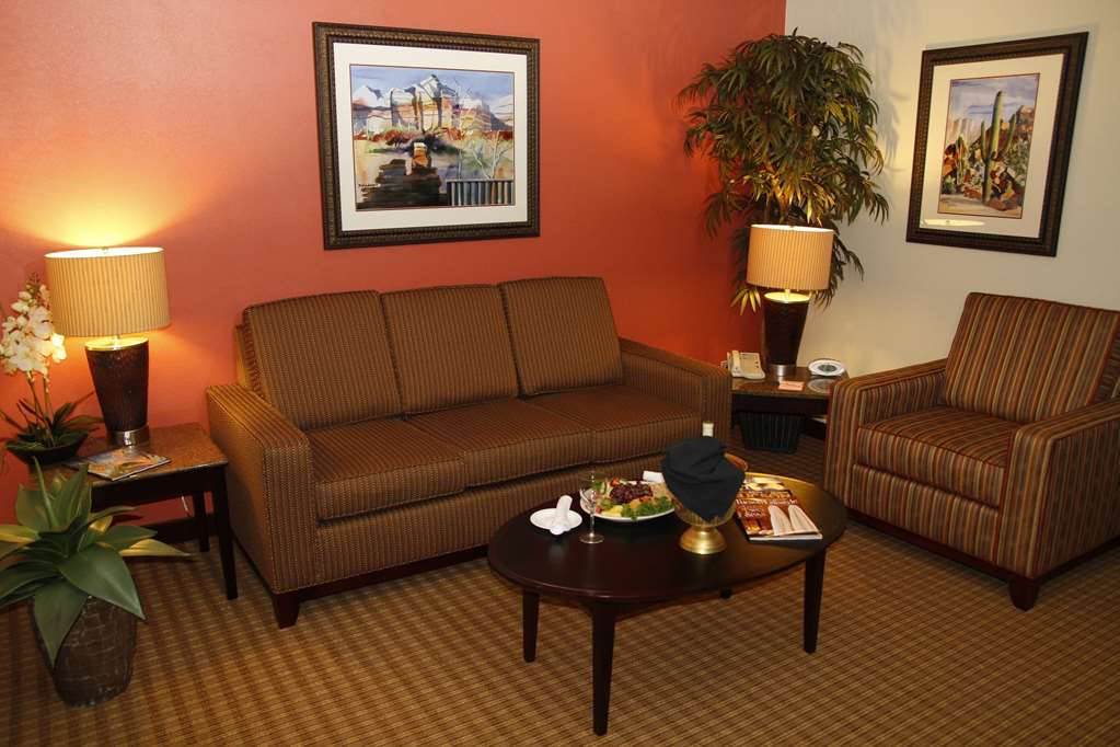 Ramada by Wyndham Viscount Suites Tucson East - photo 14