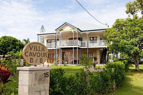 Villa Cavour Bed and Breakfast — 4-Star Luxury Hotel in Hervey Bay, Australia