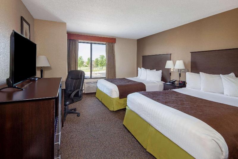 Comfort Inn & Suites Rochester South Mayo Clinic - photo 4
