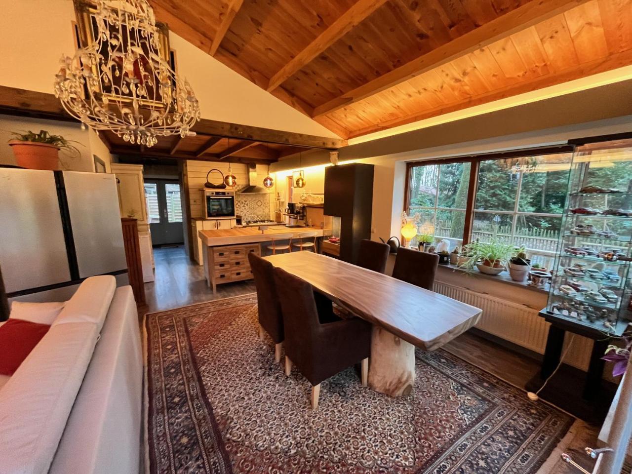 Vakantiechalet Voor 4 Plus 2 Met Sauna — Lanaken