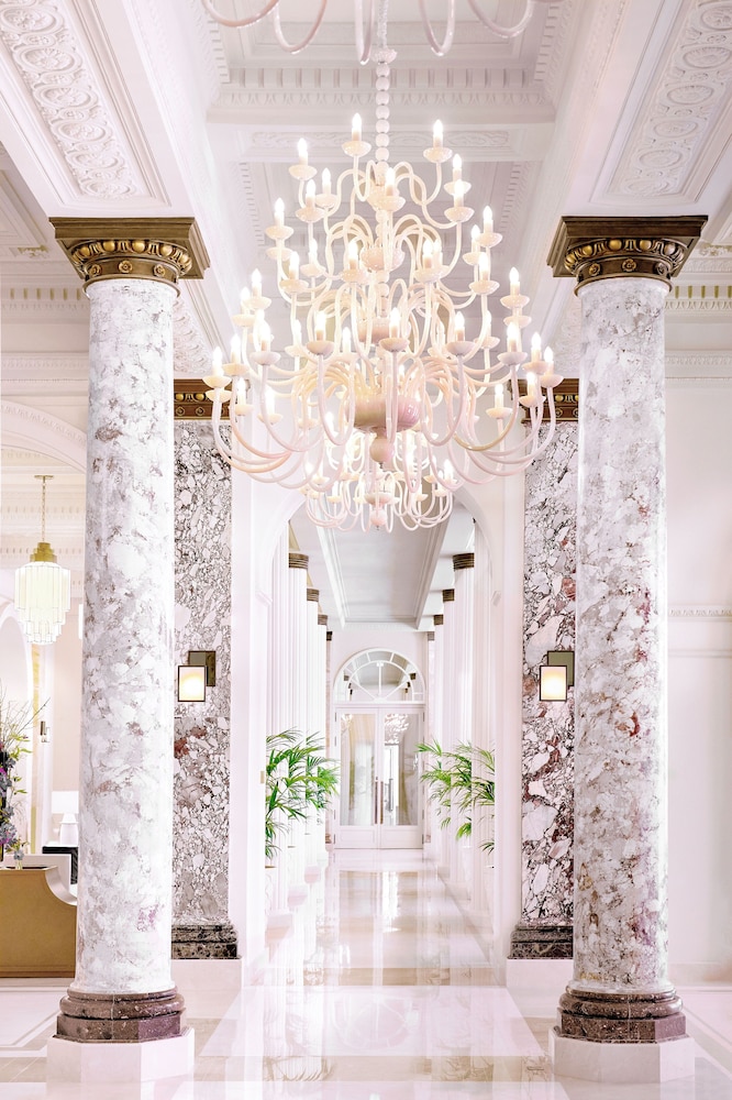 Carlton Cannes a Regent Hotel — 5-Star Luxury Hotel in Cannes, France