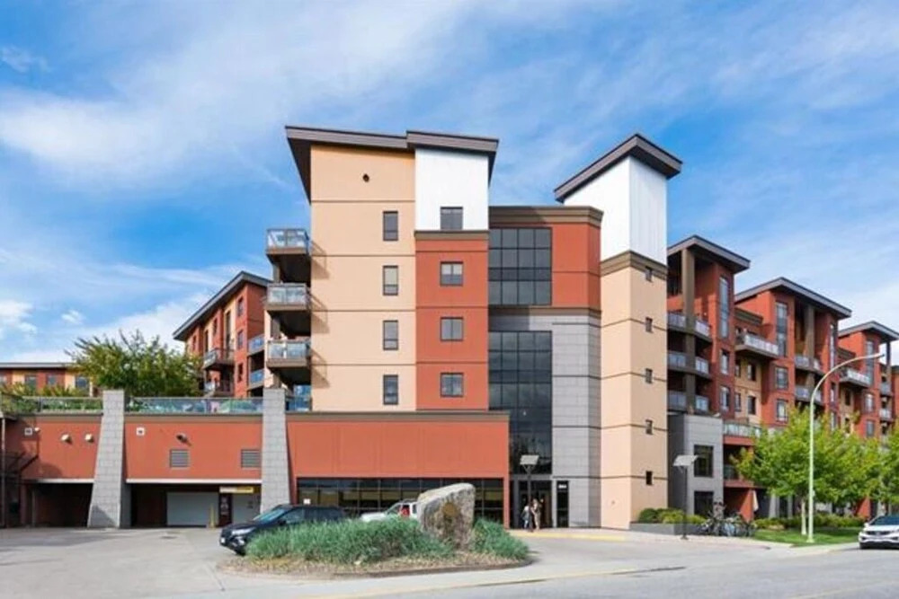 Upper Floor w Courtyard View #550 in Kelowna, Canada