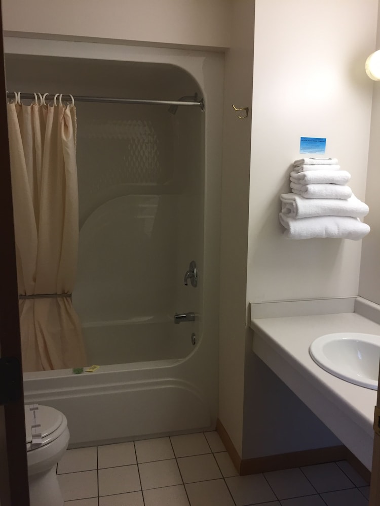 Lakeside Motor Inn - photo 21