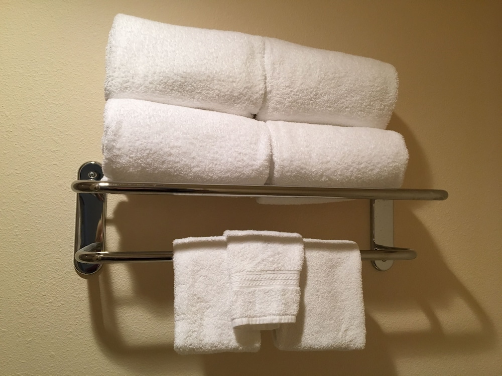 FairBridge Inn Coeur d'Alene - photo 25