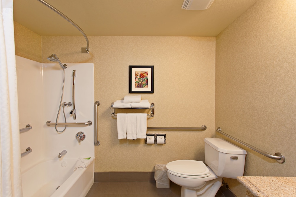 Holiday Inn Express Temecula by IHG - photo 13