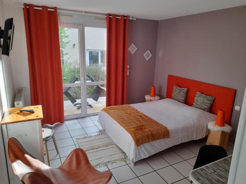 Hotel de l'Ile d'Amour — hotel in Langeac