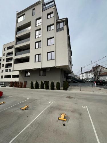 Garsoniera Zona Stadion — 4-Star Luxury Hotel in Craiova, Romania
