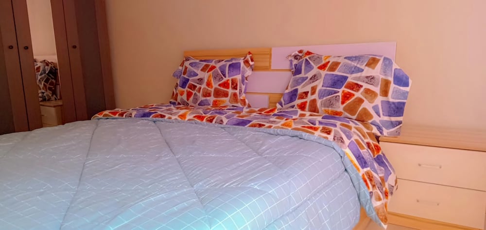 Room 3 Bedrooms Apartment Fully Furnis 17139036 — Chililabombwe