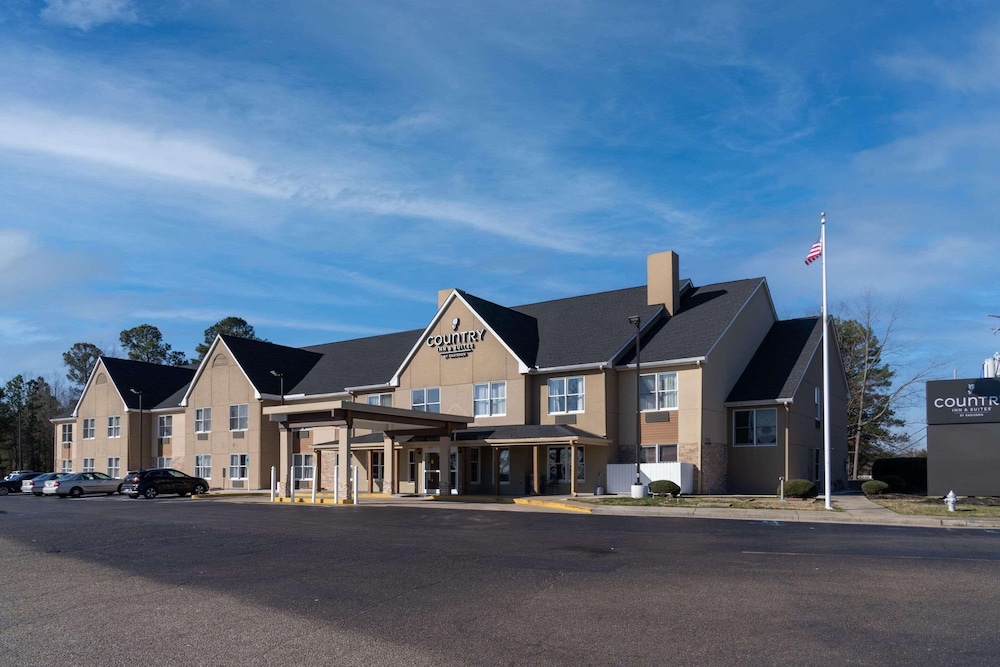 Country Inn & Suites by Radisson Richmond I 95 South VA in Richmond, United States
