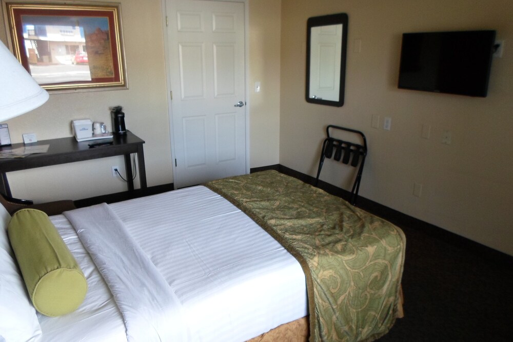 Motel 6 Las Vegas NV Strip - photo 18