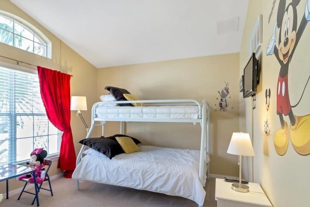 Aviana Resort 5bd Pet Friendly Pool Home #5av505 — 4-Star Luxury Hotel in Davenport, United States