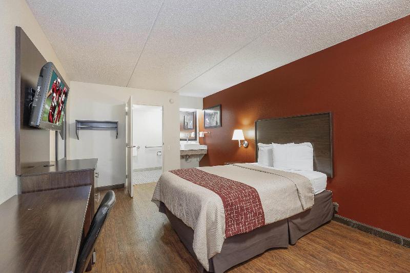 Red Roof Inn Jackson North Ridgeland - photo 33