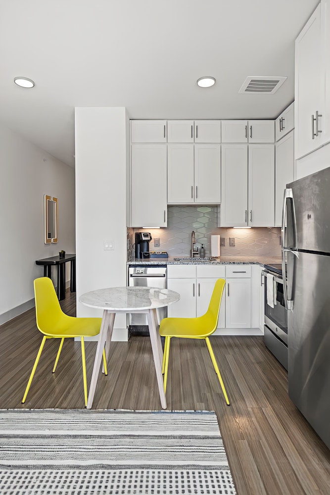 Placemakr Downtown Austin - photo 73