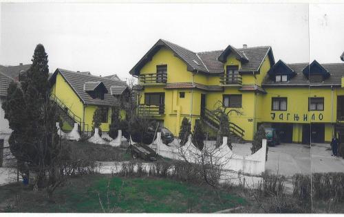 UTR Jagnjilo 1986 — hotel in Raska