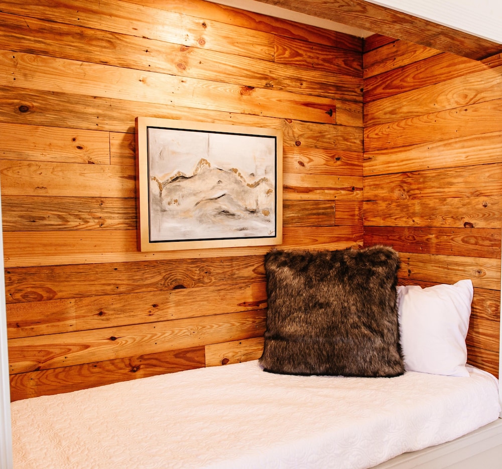 The Mason Boutique Hotel - photo 36