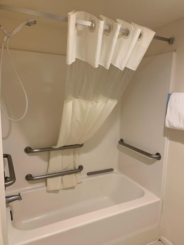 Travelodge by Wyndham Cedar City - photo 21