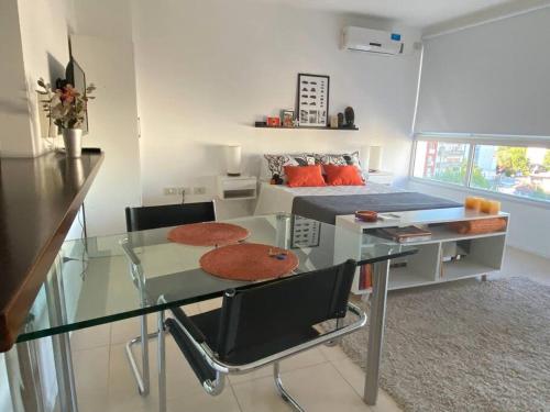 Terrazas Resort monoambiente moderno con piscina in La Plata, Argentina