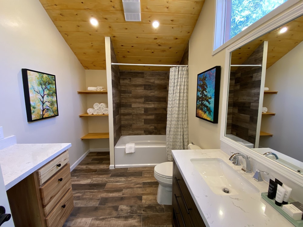Idyllwild Inn - photo 201