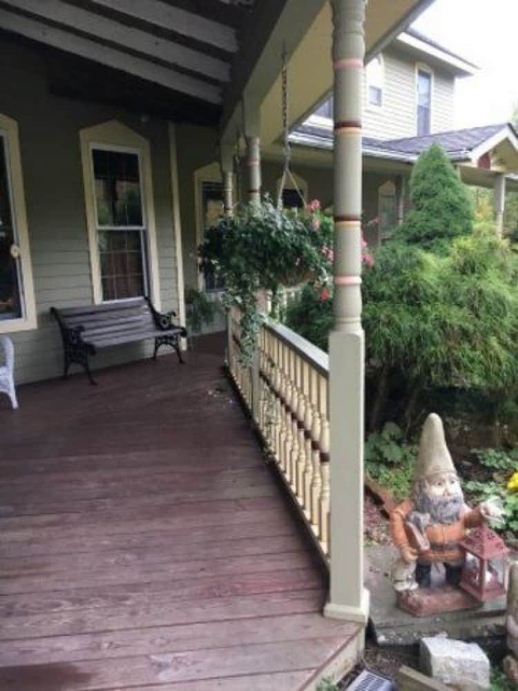 The Washington Irving Inn - photo 38