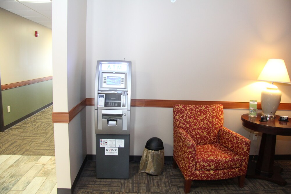 Green Acres Hotel - photo 42