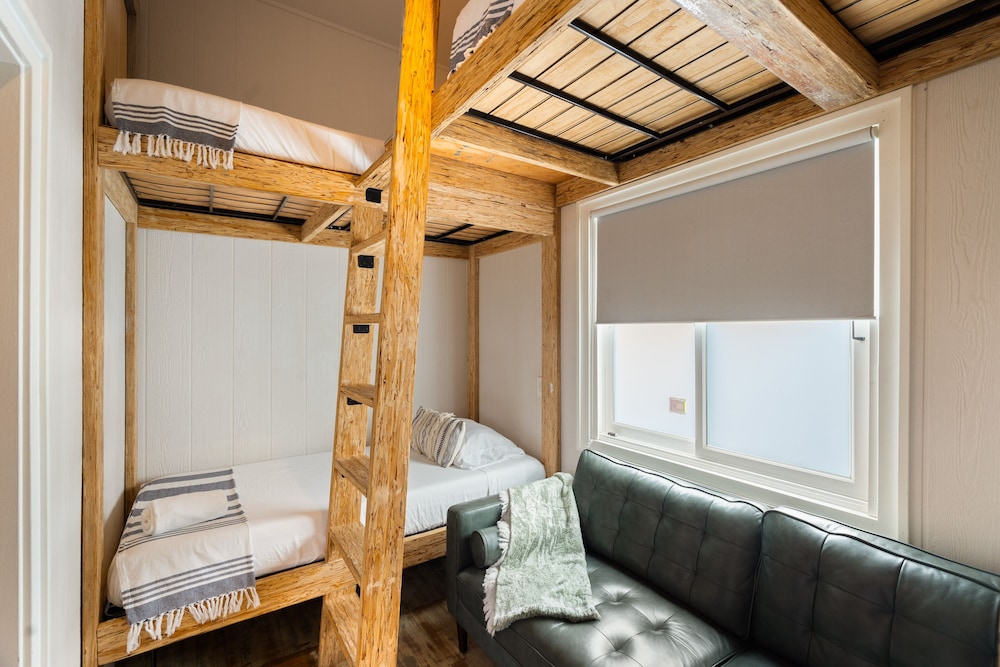 Good Life Vacation Rental Resort - photo 26