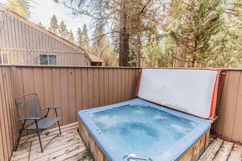 Doral Unit 4 in Sunriver, United States