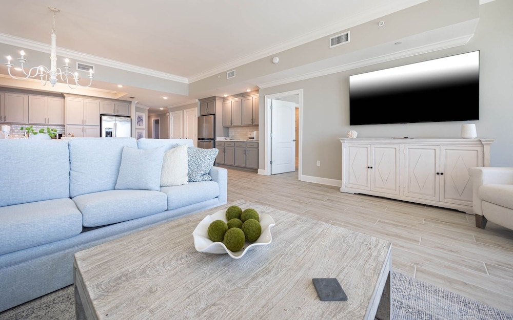 Phoenix Gulf Towers 405 5 Bedroom Condo - photo 17