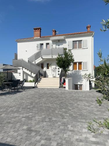 Valkane Beach Apartments — 4-Star Luxury Hotel in Pula, Croatia