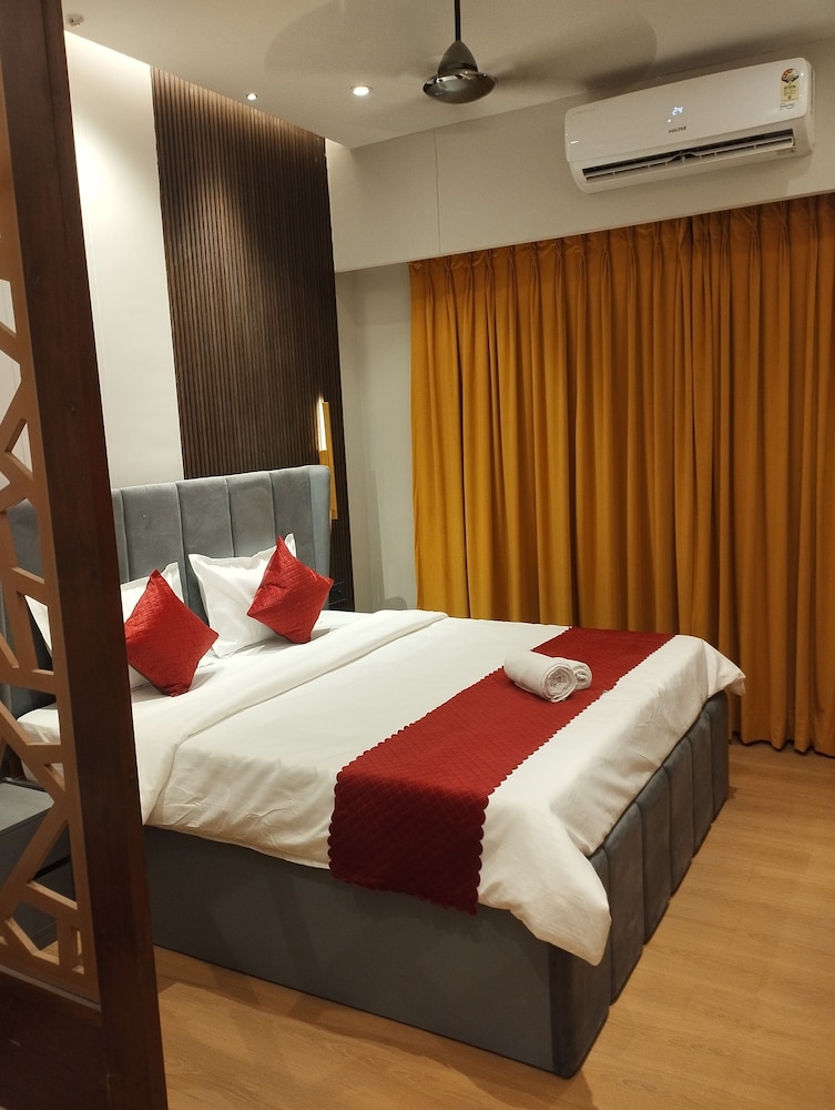 Loft Studios Noida - carbon neutral hotel in Greater Noida
