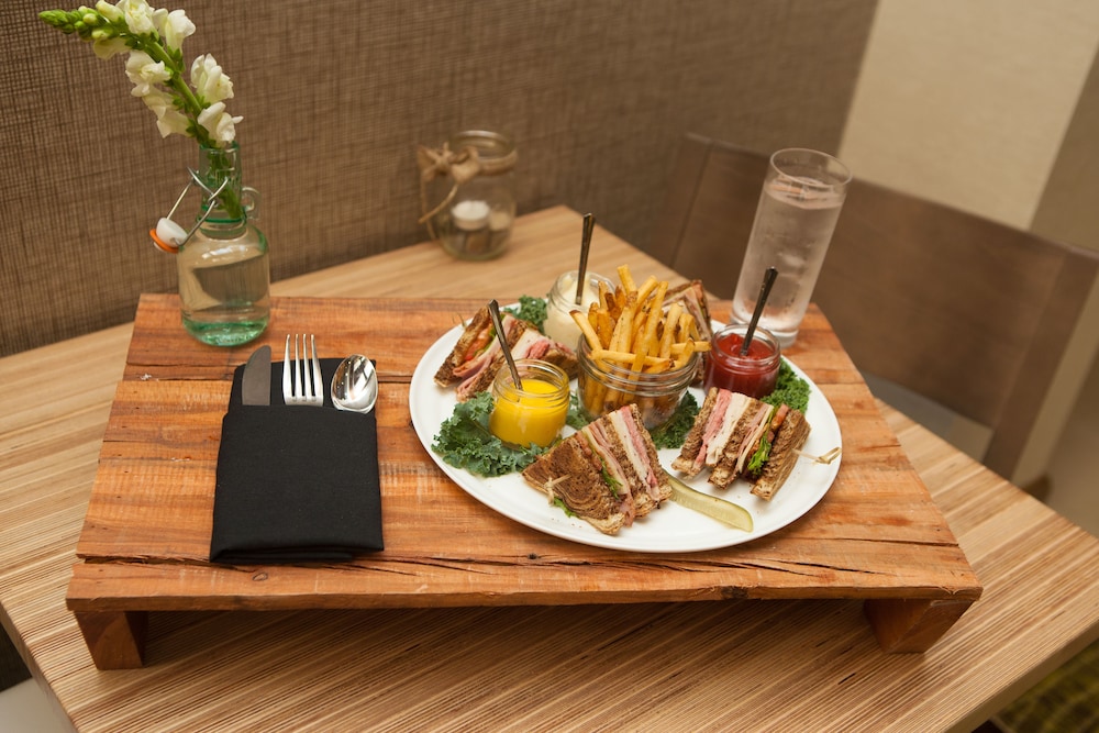 Holiday Inn Greenville by IHG - photo 38