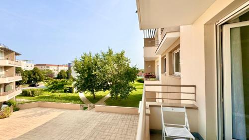 Logement Lumineux 10min Disney in Montevrain, France