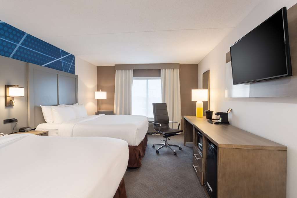 Comfort Inn & Suites Buffalo Airport - photo 7