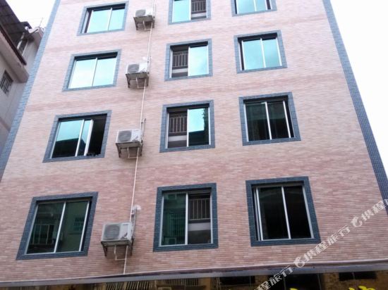 Jinsha Business Hotel — hotel in Dafeng